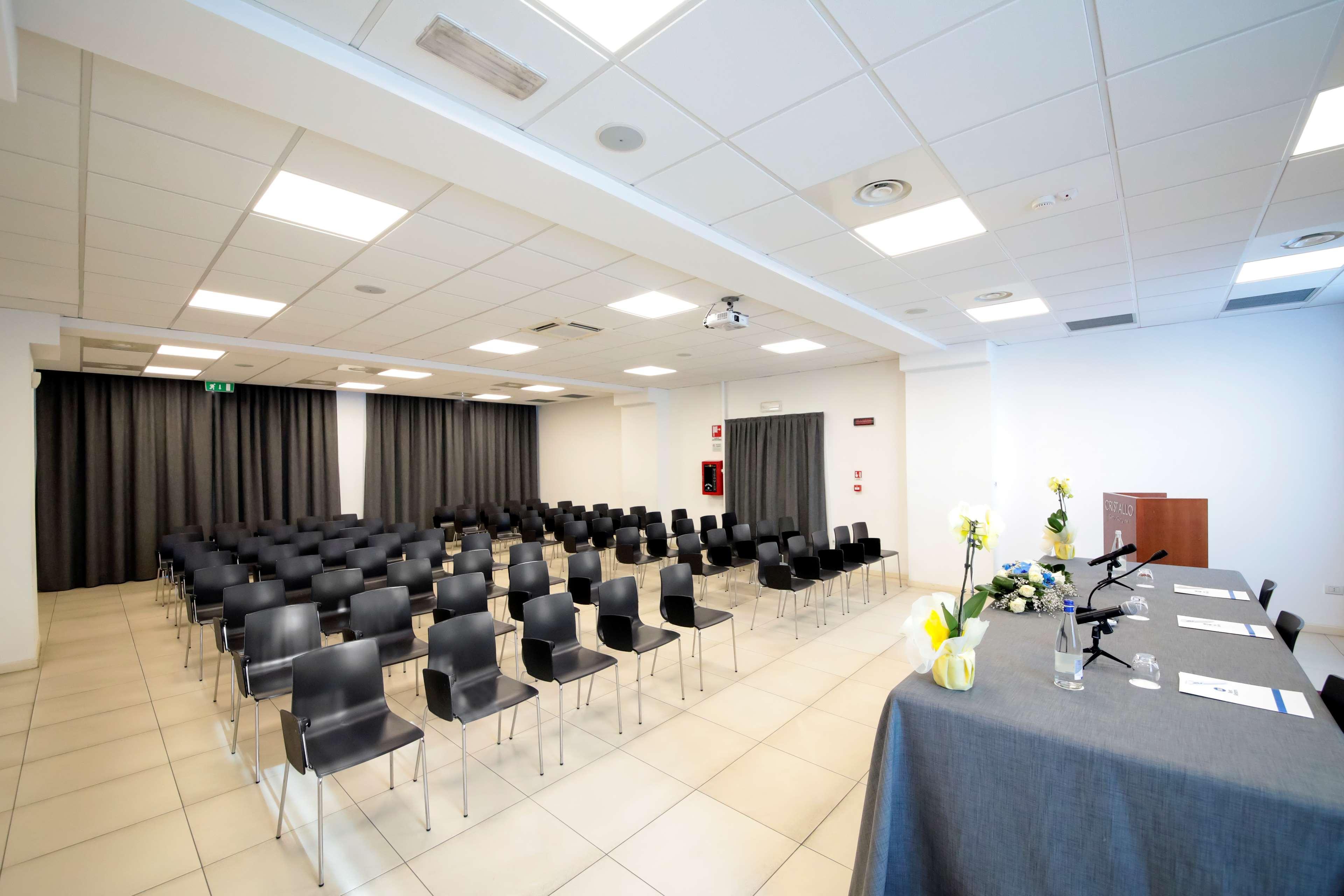 Best Western Hotel Cristallo Mantova Virgilio Екстер'єр фото