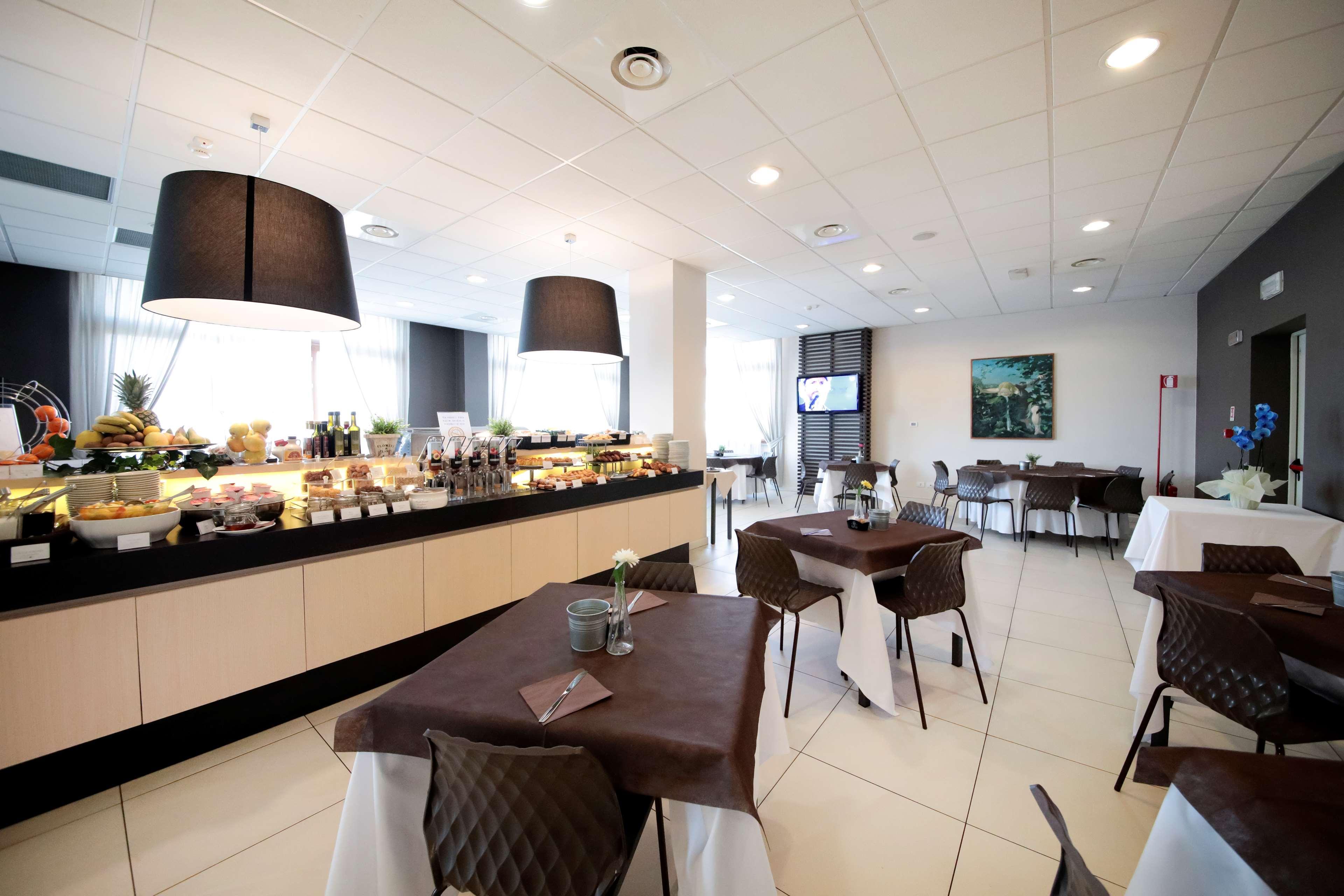 Best Western Hotel Cristallo Mantova Virgilio Екстер'єр фото